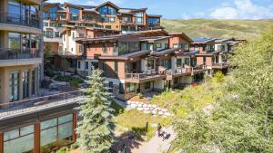 One Riverfront Condo 204 by East West Hospitality