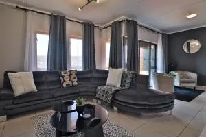 Luxury Lowveld Retreat - Boschrand