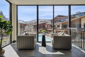 One Riverfront Condo 103 by East West Hospitality