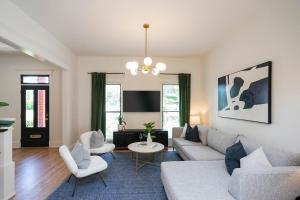 Summer End Sale Prime Location