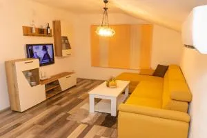 Cozy Modern Apartment - Mrzenci