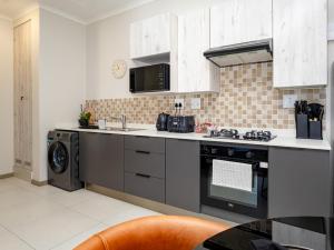 Anna Suite - Serenity & Stuff Luxury Apartments