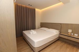 Jons Garden Apartments