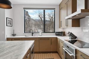 One Riverfront Townhome 05 by East West Hospitality