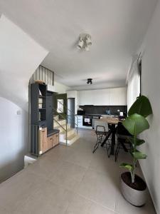 Villa Aurora