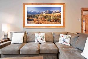 Oxford Court 108 by East West Hospitality