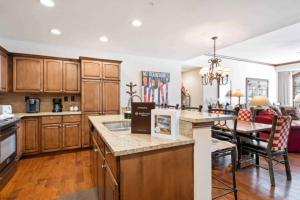 Oxford Court 210 by East West Hospitality