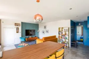 Happy 70's - Family Place - Villeurbanne