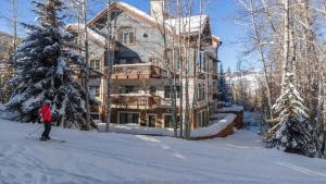 Oxford Court 405 by East West Hospitality