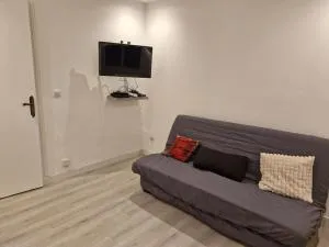 Studio meublé - أسنيير-سور-سين