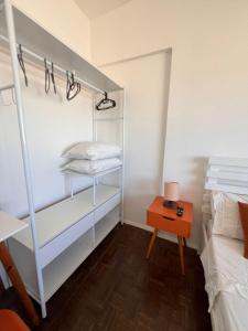 2 Quartos, Estacionamento, Academia AC40-1003