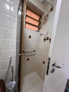 2 Quartos, Estacionamento, Academia AC40-1003