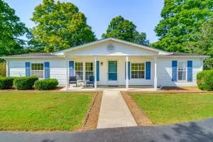 Home Near Dale Hollow Lake Deck and Fire Pit - Alpine