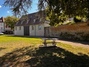 Appartements Duplex confort exceptionnel hyper centre calme sans vis a vis parking vue jardin : photos des chambres