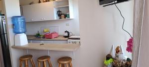 Pasos Playa 4 esquinas - amoblado