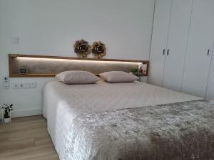 Praia da Falésia, O Melhor Estúdio da Aldeia das Acoteias