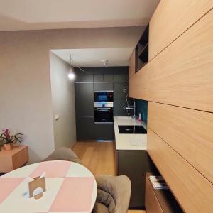 SAG Panorama city free parking