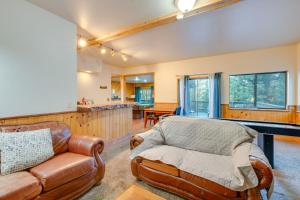 Game Rooms, Sauna & Decks: South Lake Tahoe Home