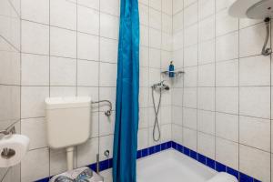 Apartments with parking space Punat, Krk - 15451