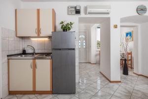 Apartments with parking space Punat, Krk - 15451