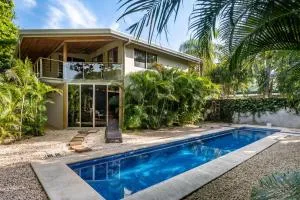 Holy Tree House - 阿维拉纳海滩