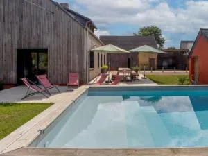 Maison familiale avec piscine chauffée, salle de jeux et grand jardin - 5 chambres, 15 couchages - FR-1-410-340 - 伊芙尔莱韦克