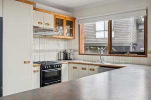 Beachside Loft Retreat