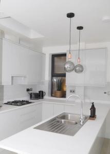 Stylish London Flat with Garden, Close to City