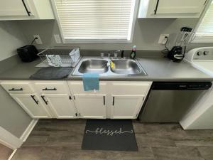 E, Memphis Home 5 min from I240W