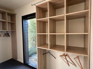 Maison dans les arbres, proche plage, cheminée, jardin, parking - FR-1-652-46