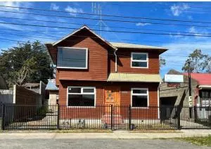 Casa Luna natales - Puerto Laforest