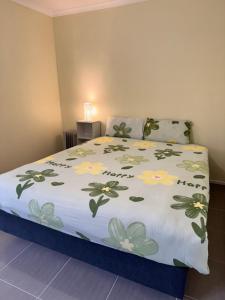 Prime location bedroom