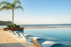 Mermade Suite - Blue Venao