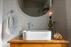 Mermade Suite - Blue Venao