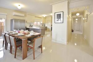 4C- Executive Rooms in Premium Shared Accommodation