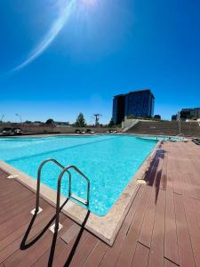 Moderno y amplio Departamento 1D1B con fabulosa Vista al Parque Ecuador y a la ciudad