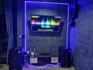 November Garden พูลวิลล่าชัยนาท