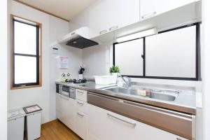 韓国新大久保通りすぐの一軒家で楽しむ東京旅行8名様 Korea Shinokubo off the street A house for 8pax