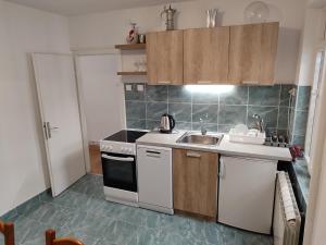 Belgrade Parliament Apartment