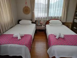 民泊マエダハウス B&B Maeda House - Aira