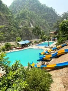 River Fun Beach Resort - Sauraha