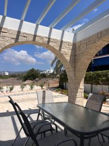 QUEEN EVRIDIKI & VILLA PANORAMA