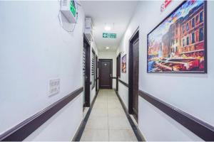 Niksen Hotels At Saket