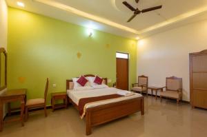 KSTDC Hotel Mayura Krishna Almatti