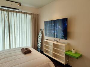 Rawai Beachfront - Studio room on 2 floor