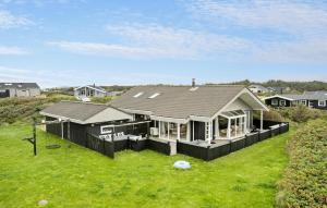 Stunning Home In Løkken With Wifi