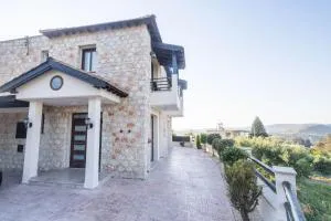 Anesis House - Yiolou