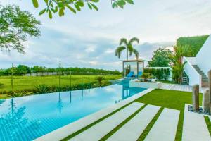 Peshala 2 BR Private Pool Villa ZN225