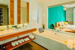 Peshala 2 BR Private Pool Villa ZN225