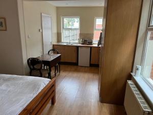 7a Sir Alf Ramsey Way